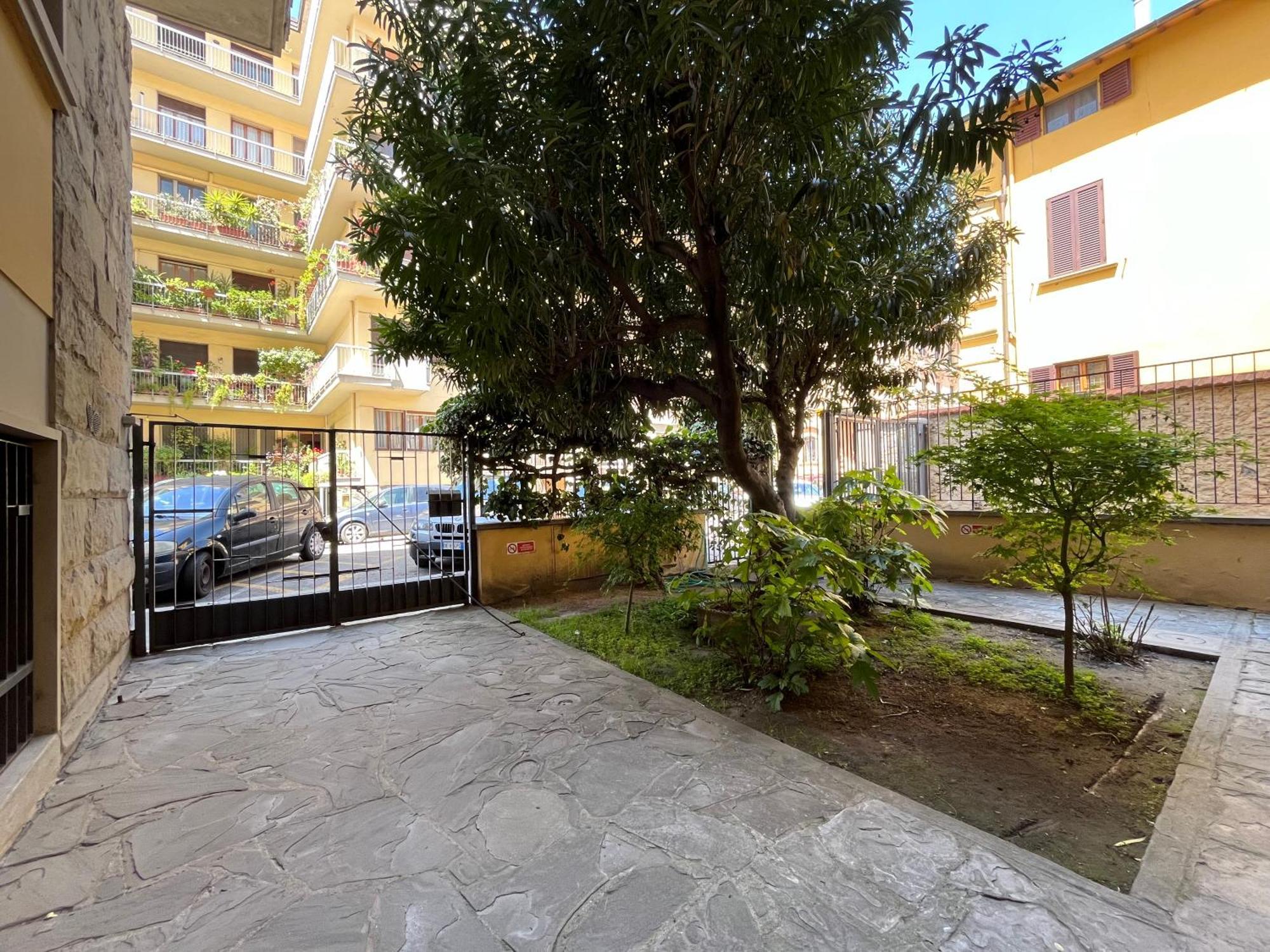 Orcagna Suite With Parking Φλωρεντία Εξωτερικό φωτογραφία